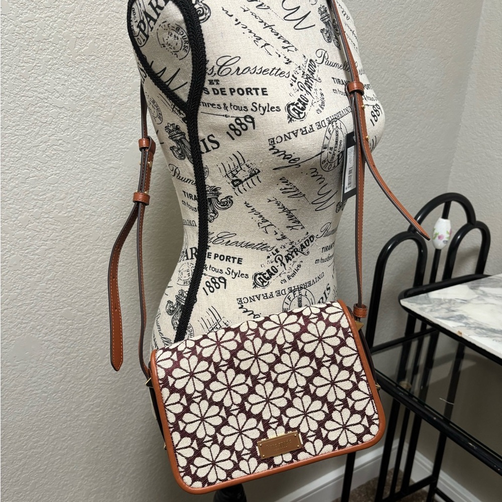 Kate Spade ♠️ Floral Crossbody Bag - Burgundy and Cream NWT - Picture 8 of 13
